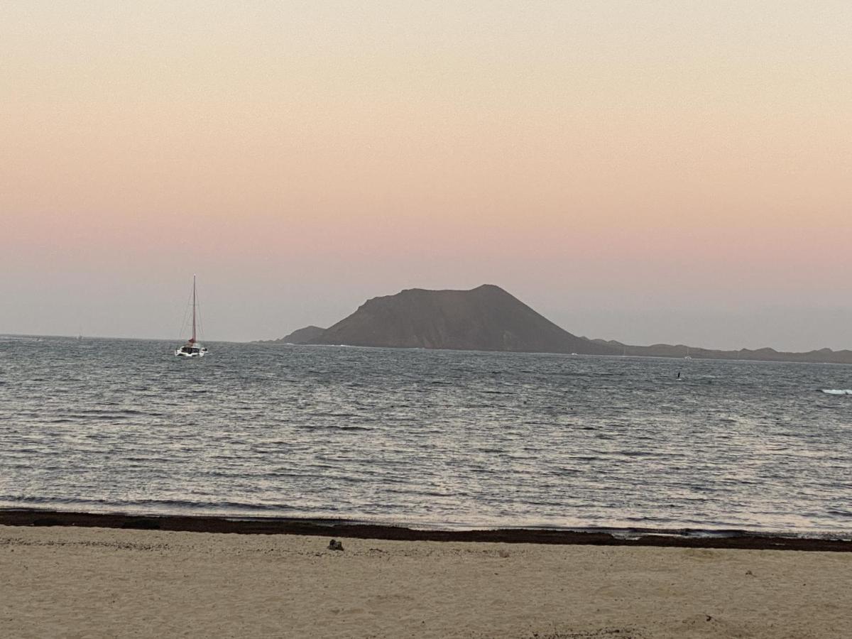 Sun And Surf Stay Corralejo Bagian luar foto
